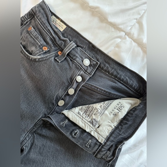 Levi’s 501s - Picture 3 of 6